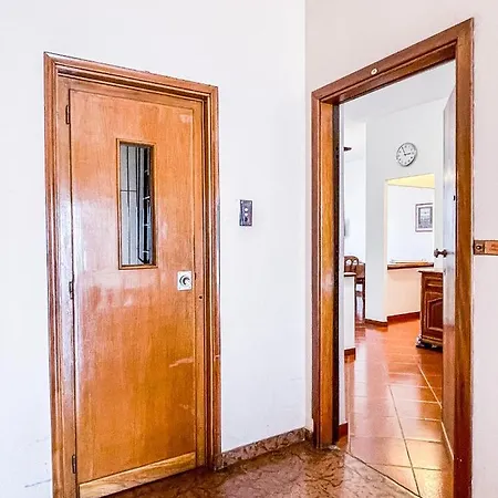 Apartment Myhouse Italia 61 - Affitti Brevi Italia