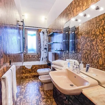 Myhouse Italia 61 - Affitti Brevi Italia *