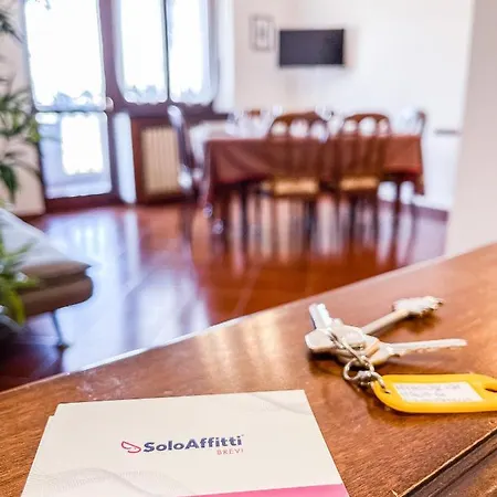Myhouse Italia 61 - Affitti Brevi Italia * Turin